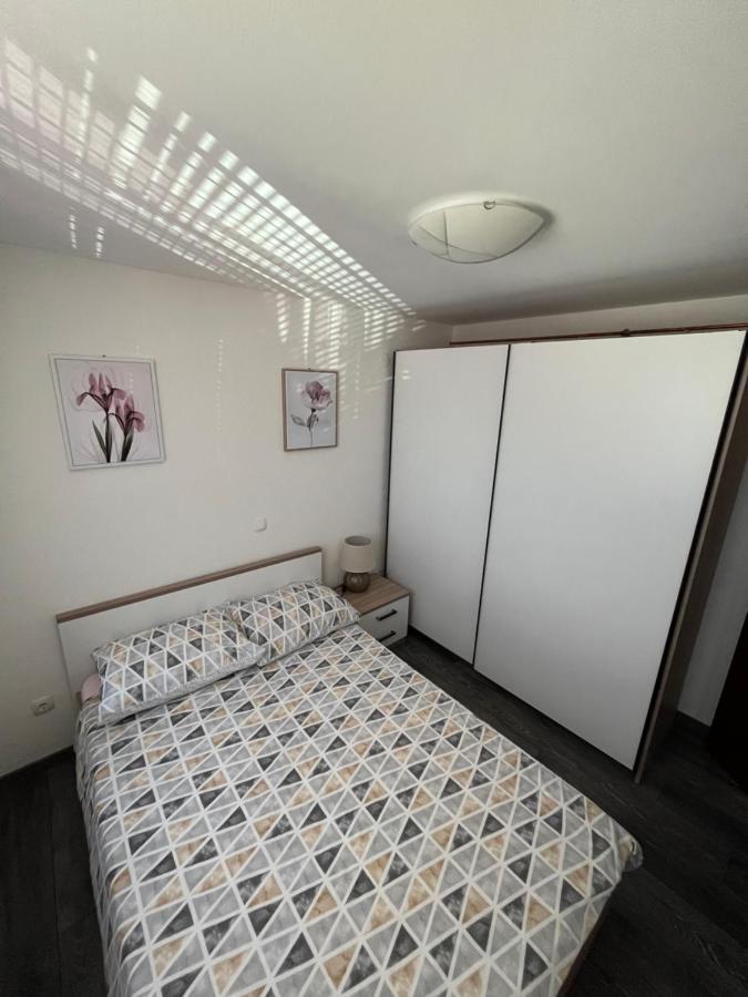 Room In Otocac Helena 外观 照片